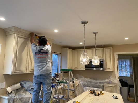 Crown molding install