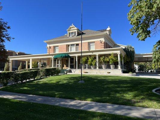 Berg Mortuary of Provo, 185 East Center Street, Provo, Utah