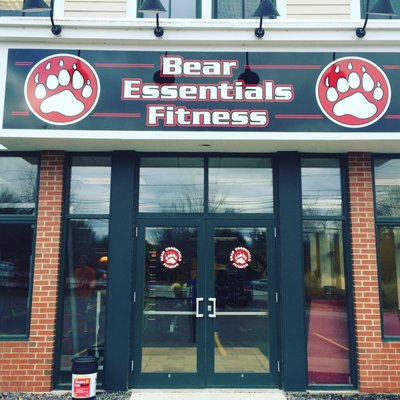 Fitness facility with open gym, classes, and personal and small group training. We can help you reach your fitness goals.