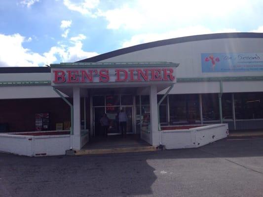 Ben's Diner don't let the outside fool you. Great Food