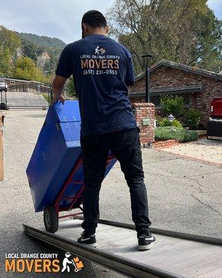 Costa Mesa Movers