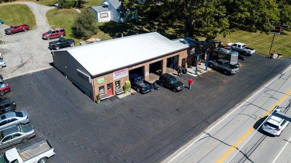 Aerial Photo of Faulkenburg Automotive in Floyds Knobs.