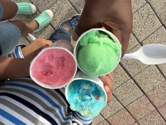 Cotton candy, margarita, and blue raspberry/lemon with Swedish fish!