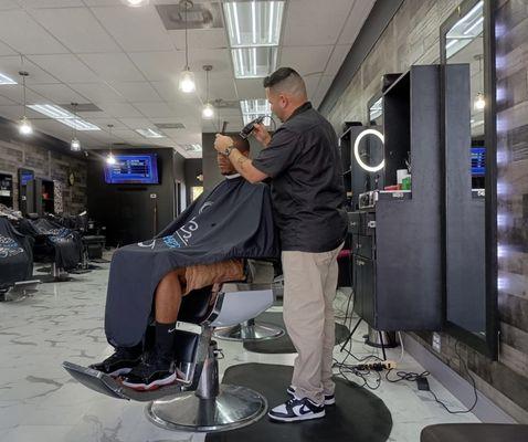 The Best Customer Service on the Barber Industry