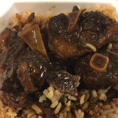 This is the mini oxtail with rice and peas.  Very generous and tasty. $9 now z.