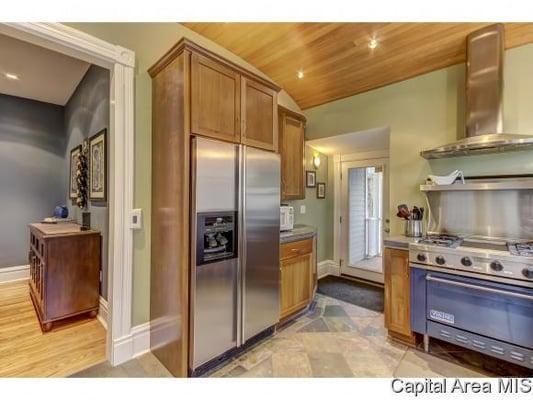 Stainless appliances