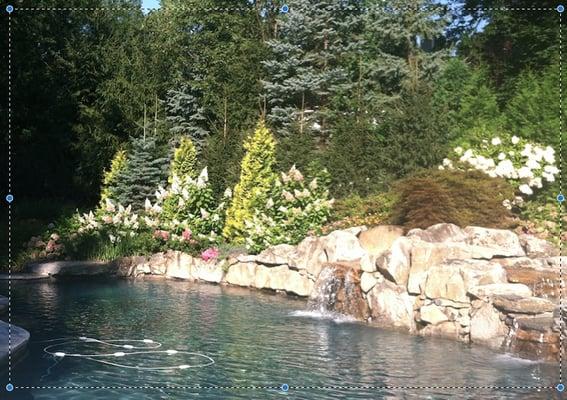 Signature-Landscape-And-Stone-www.landscapermahwah.com-Mahwah-NJ-custom-swimming-pool