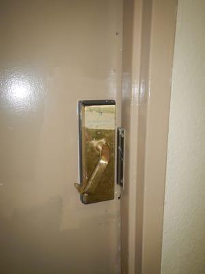 one of several rooms with broken door handles.