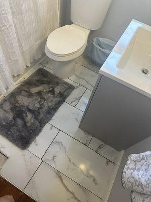 Bathroom remodel before & after