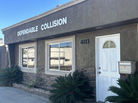 Dependable Collision Center