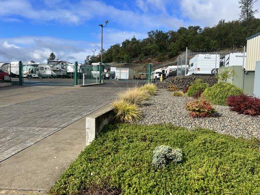 Roseburg OR Gecko RV Storage and Boat Storage entrance