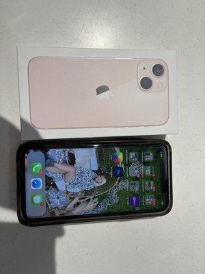 14 mini versus iPhone 8