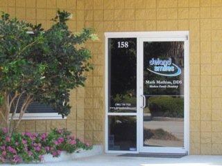 www.delandsmiles.com DeLand Smiles 158 McGregor Rd DeLand, FL 32720 (386) 337-3658