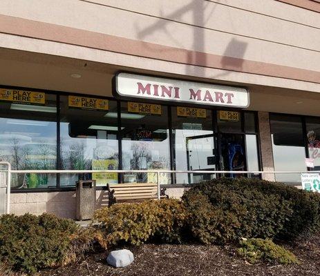 L L J Mini Mart