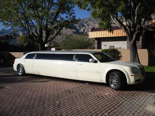 Hat's Off Limo