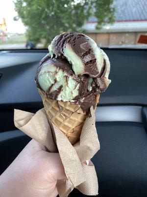 Zanzimint, 1 Scoop Waffle Cone