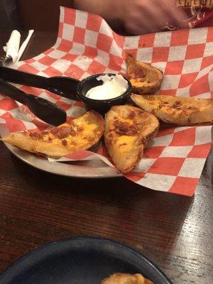 Potato skins. Pretty good but bottoms felt plastic like they were microwaved.