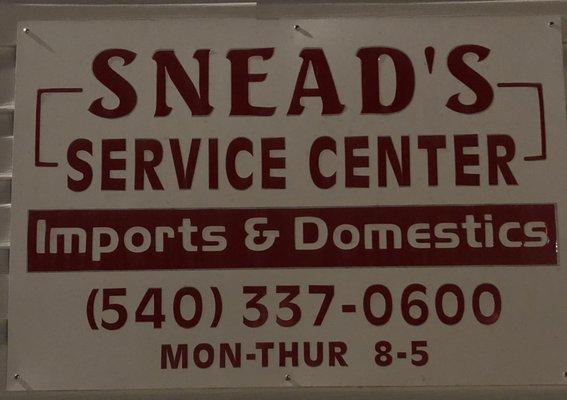 Snead's Service Center