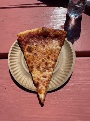 Pizza slice