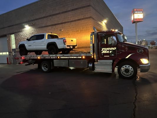 No key dealership Towing