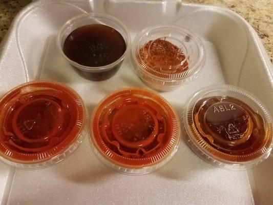 5 sauces/seasonings on the side