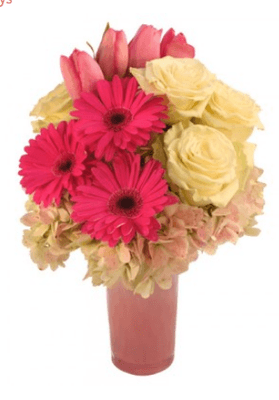 Unique Flower Fashions! #Roses #Daisies #NashvilleFlorist #SayItWFlowers #Delivery www.uniqueflowerfashions.com