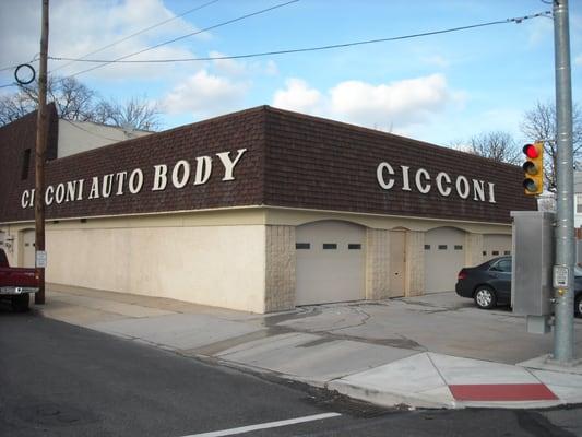 Cicconi Auto Body