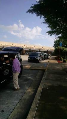 Checker Taxi Cab @ Chattanooga airport (423)463-9887