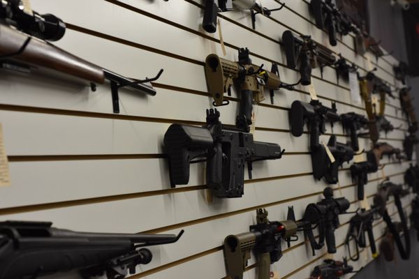 B-Tactical features new gun sales, consignment sales, FFL transfers, and gun rentals.