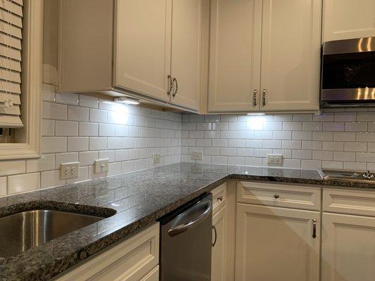 Subway tile backsplash (after)