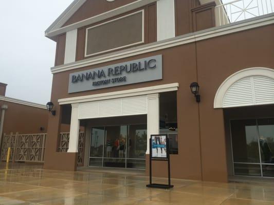 Banana Republic Factory Store