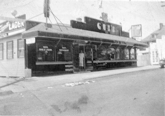 1935 Oakland Beach