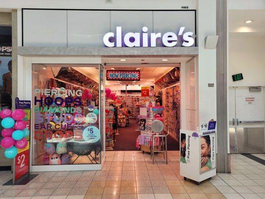 Claire's