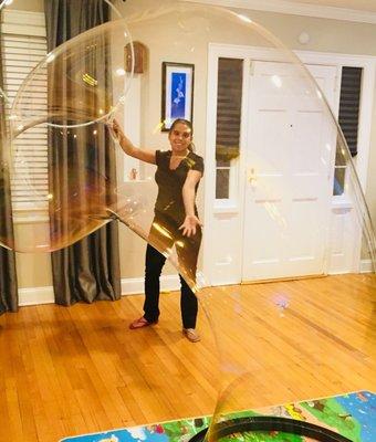 The magical world of giant bubbles!!