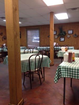 The dining area. There is another dining area next to this one also.