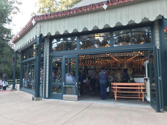 Tilden Carousel Enclosure