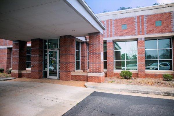 Radiotherapy Clinics of Georgia - Lawrenceville. Building Exterior.