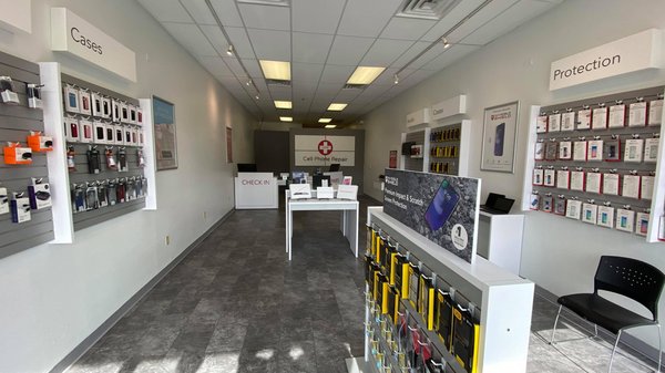 CPR Cell Phone Repair San Antonio TX - Store Interior