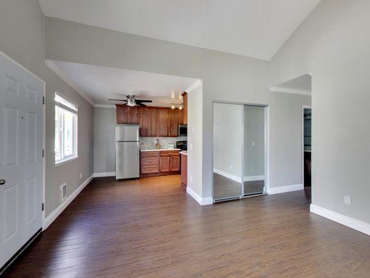 Spacious floor plans at Hampshire Apartments in Redwood City.