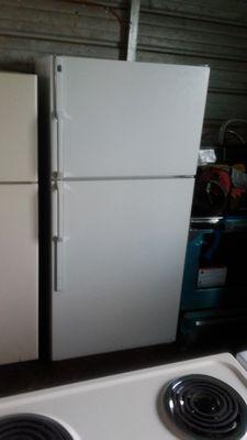 GE Refrigerator $185 Plus Tax