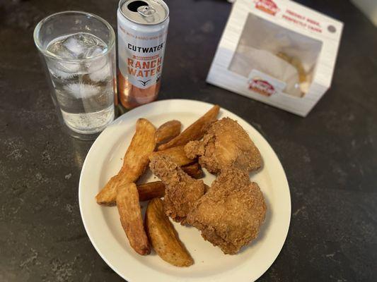 Fried Signature Chicken and wedges