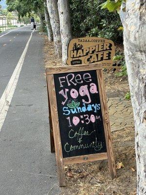 Yoga at Happier Cafe ‍