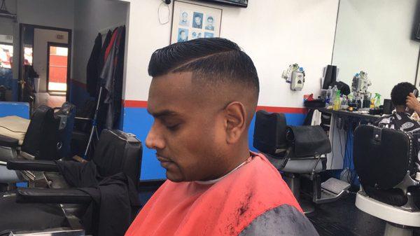 Different styles at cut kreators barber shop located in Hempstead three minutes from Hofstra University