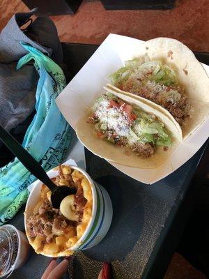 Bbq drippings Mac and cheese and carnitas tacos