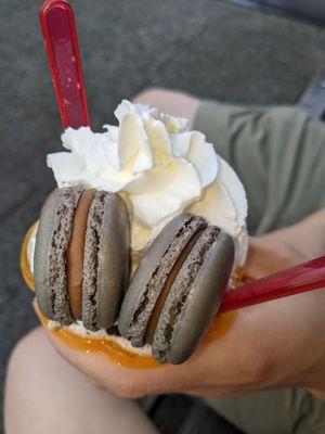 Maxi sundae