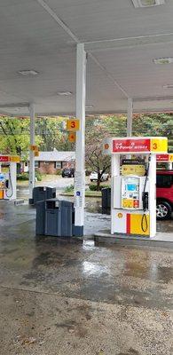 Fuel up at Shell located at 300 South Walnut Street, Wilmington, DE!