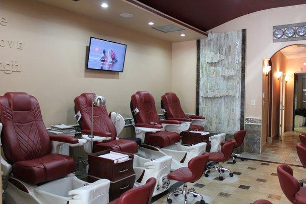 Our salon takes pride of providing our valued customers all good services and customer service satisfaction.