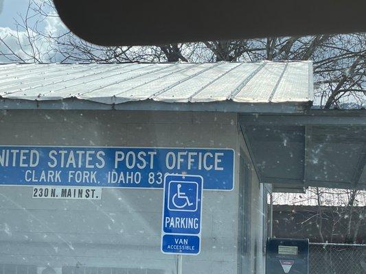 Grateful to find a local staffed post office