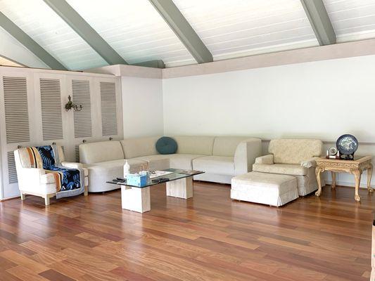 Kahala Floors