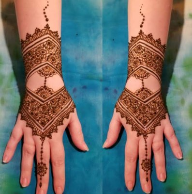 Private session or special occasion henna session